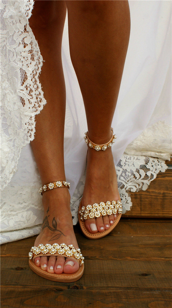 Comfy Wedding Sandals to Blow Your Mind Away