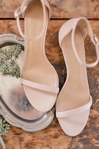 Comfy Wedding Sandals to Blow Your Mind Away