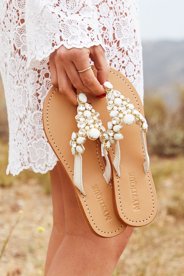 Comfy Wedding Sandals to Blow Your Mind Away