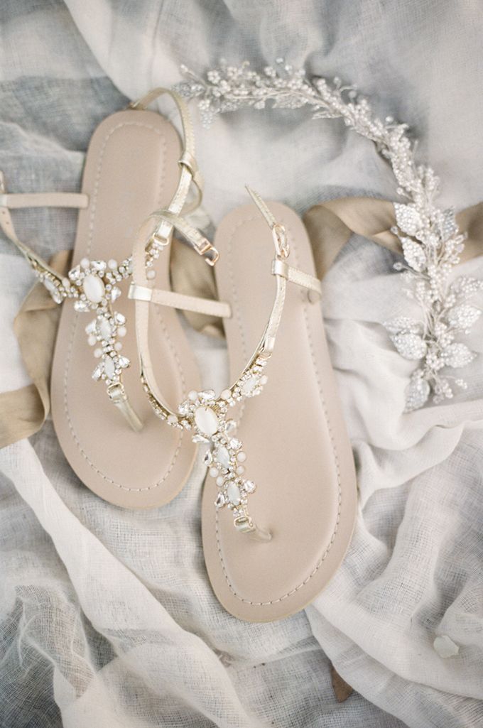 Comfy Wedding Sandals to Blow Your Mind Away