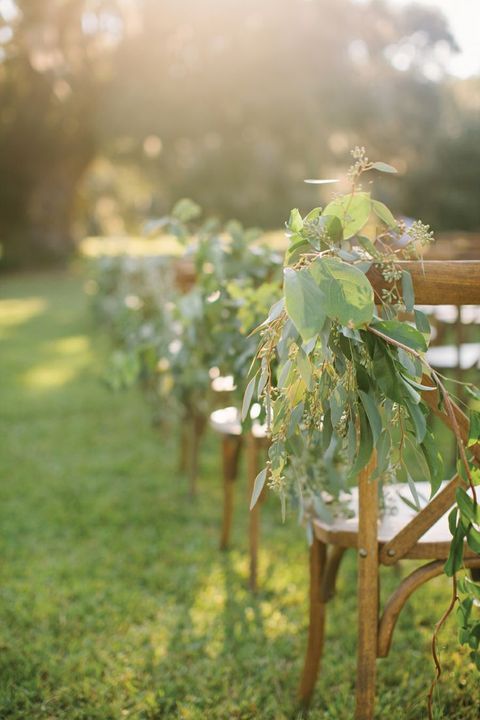 Creative Summer Wedding Aisle Decoration Ideas to Inspire