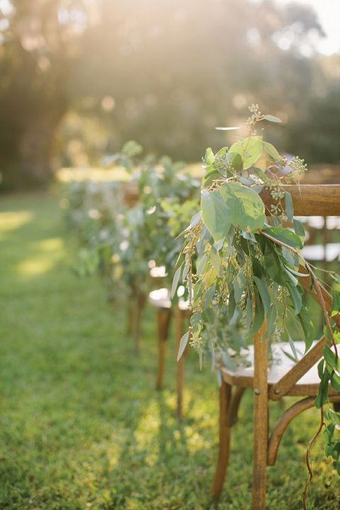 Creative Summer Wedding Aisle Decoration Ideas to Inspire