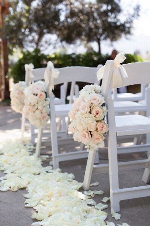 Creative Summer Wedding Aisle Decoration Ideas to Inspire