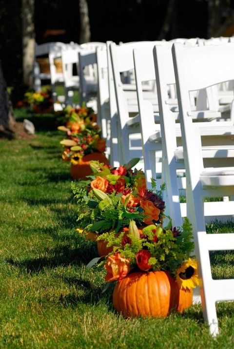 Fall Wedding Aisle Decorations to Blow Your Mind Away!