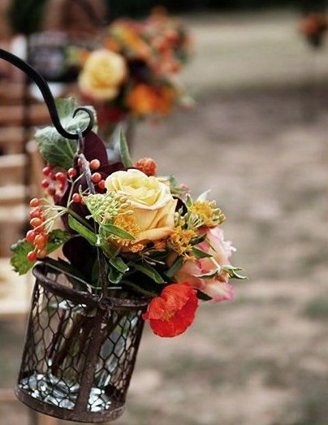 Fall Wedding Aisle Decorations to Blow Your Mind Away!