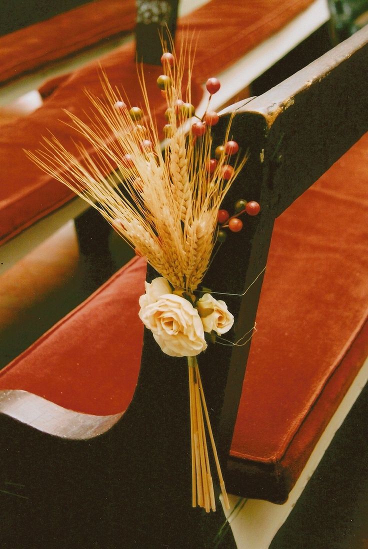 Fall Wedding Aisle Decorations to Blow Your Mind Away!