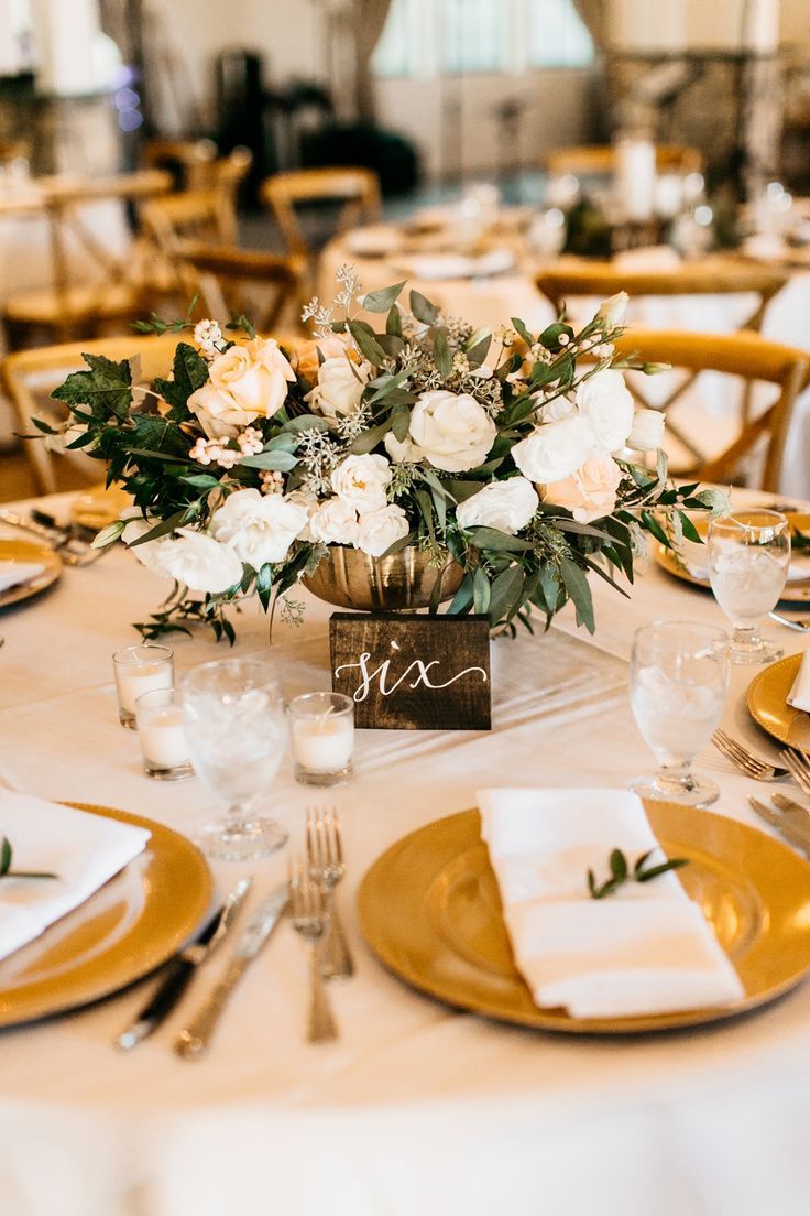 Vintage Wedding Table Décor Ideas to Love