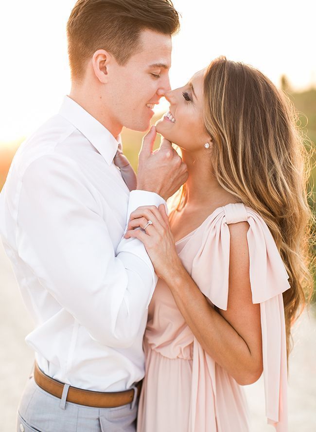 Engagement Photo Ideas Worth Stealing Engagement Photo Ideas Worth Stealing