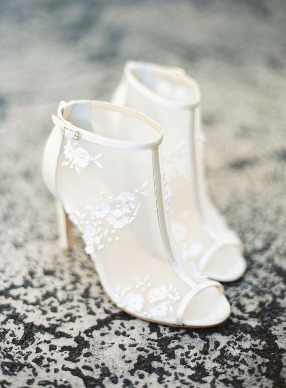 Trendy Fall Wedding Shoes to Amaze