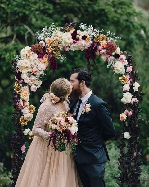 Charming Burgundy Wedding ideas for Fall and Winter Weddings  Charming Burgundy Wedding ideas for Fall and Winter Weddings