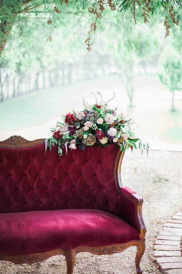 Charming Burgundy Wedding ideas for Fall and Winter Weddings