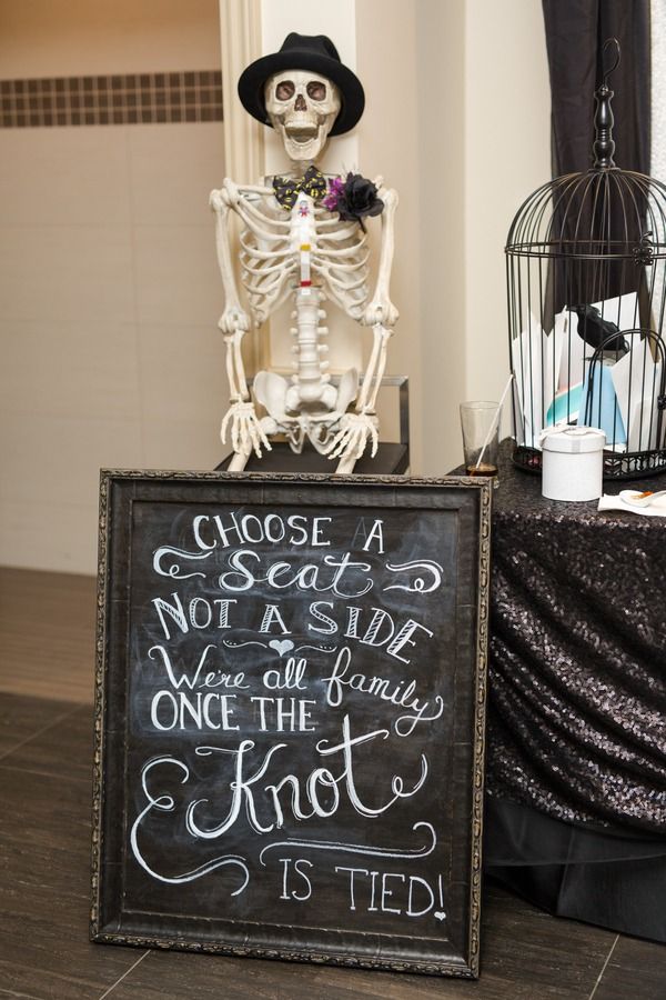 Unique Halloween Wedding Ideas