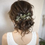 Gorgeous Wedding Hair Accessories To Impress 1859624647606979605