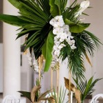 Amazing Bold Tropical Wedding Centerpieces 1723250021387489385