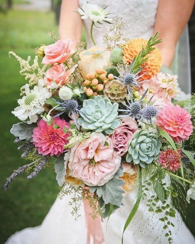 37 Rustic Spring Wedding Bouquets Ideas 2020 - WeddingInclude