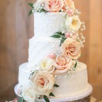 Stunning Spring Wedding Cakes Ideas to Embrace 1664703226234305487