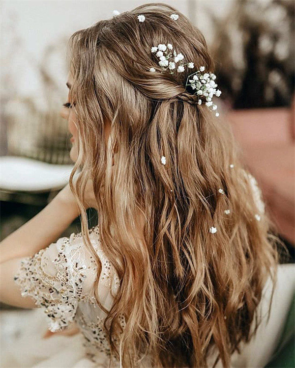 Baby's Breath Wedding Hair and Crowns (3)