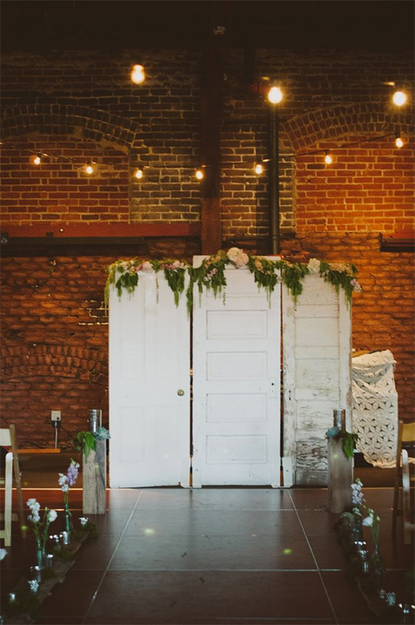 Wedding Backdrops with Vintage Doors (1)