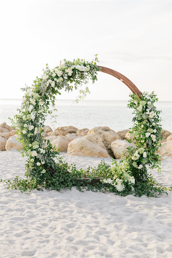 Wedding backdrops with Natural Wonders (7)