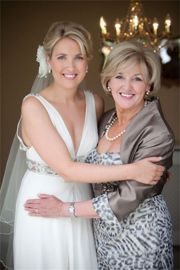 Gorgeous Mother Of The Bride Hairstyles For Short Length Hair