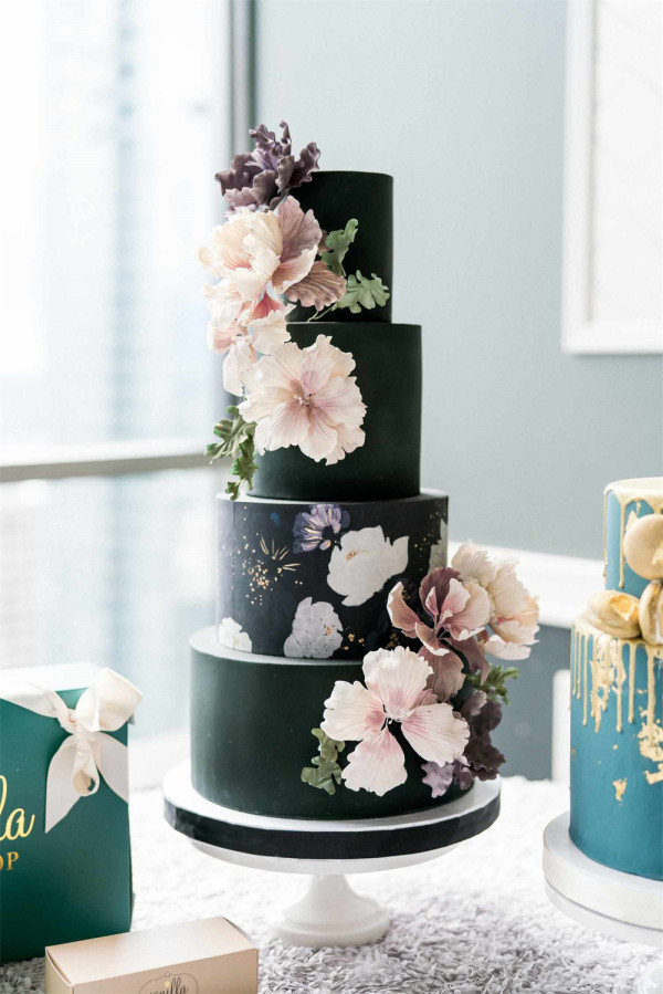 Unique Modern Wedding Cakes 2