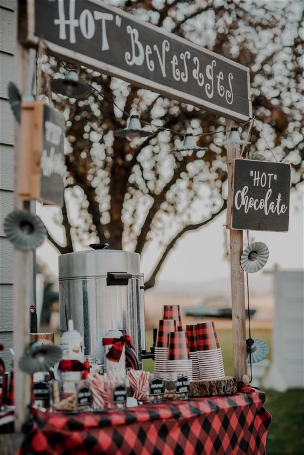 Christmas Wedding Decorations with Hot Chocolate Station