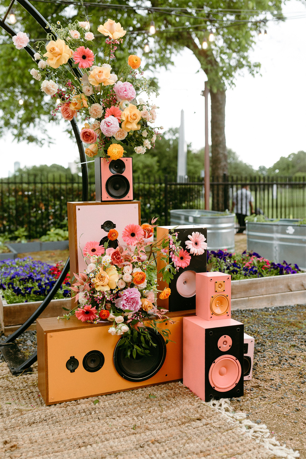 Retro Floral Wedding Decorations