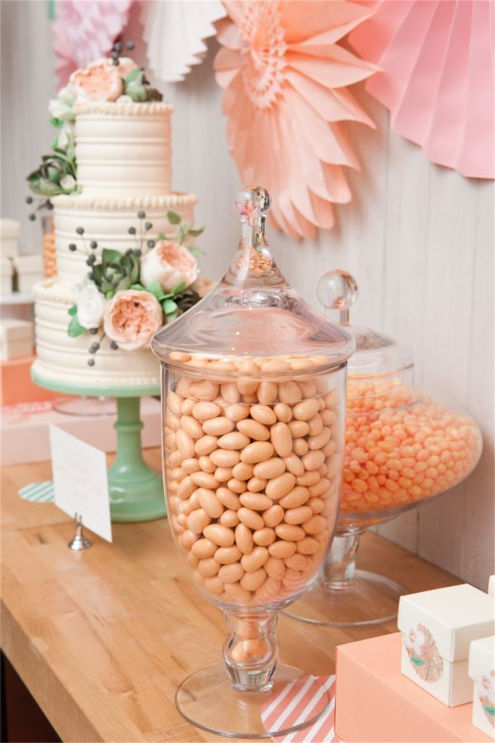 Stylish Peach Wedding  Dessert Ideas