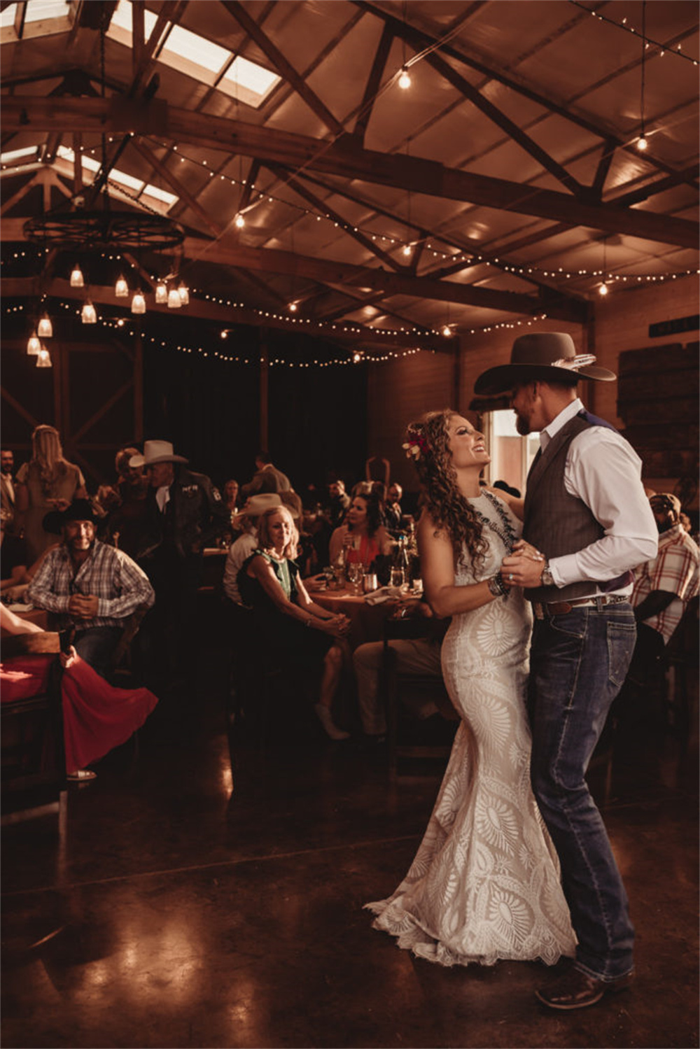 Elegant Country Wedding Dance Ideas