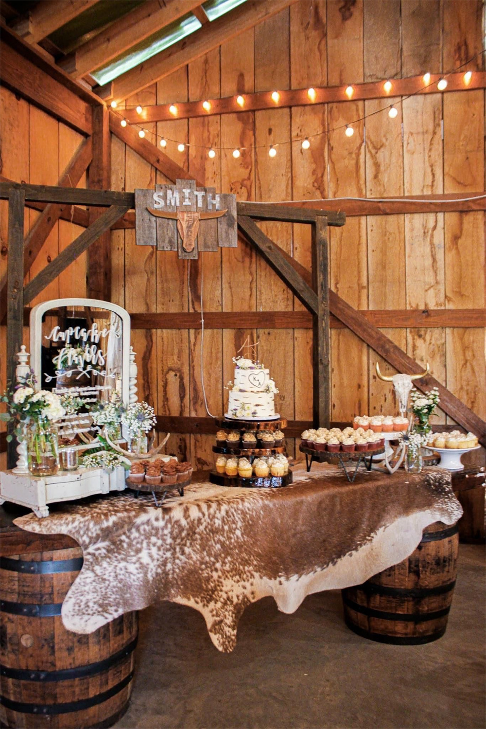 Gorgeous Country Wedding Ideas with Dessert Table